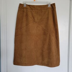 NWT Chicos Womens Midi Skirt Suede Size 0.5 (6) Gingersnap